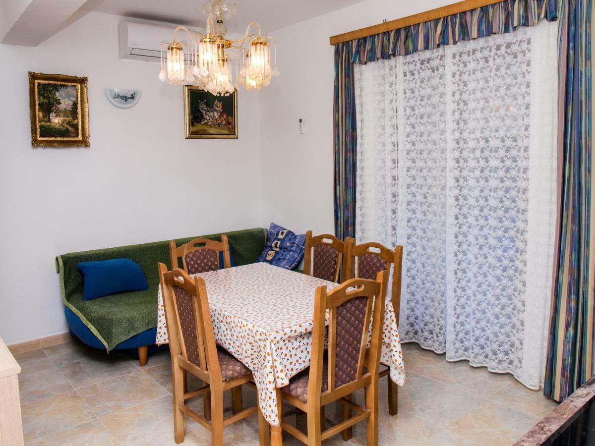 פוסטיר Apartments Vukovic מראה חיצוני תמונה