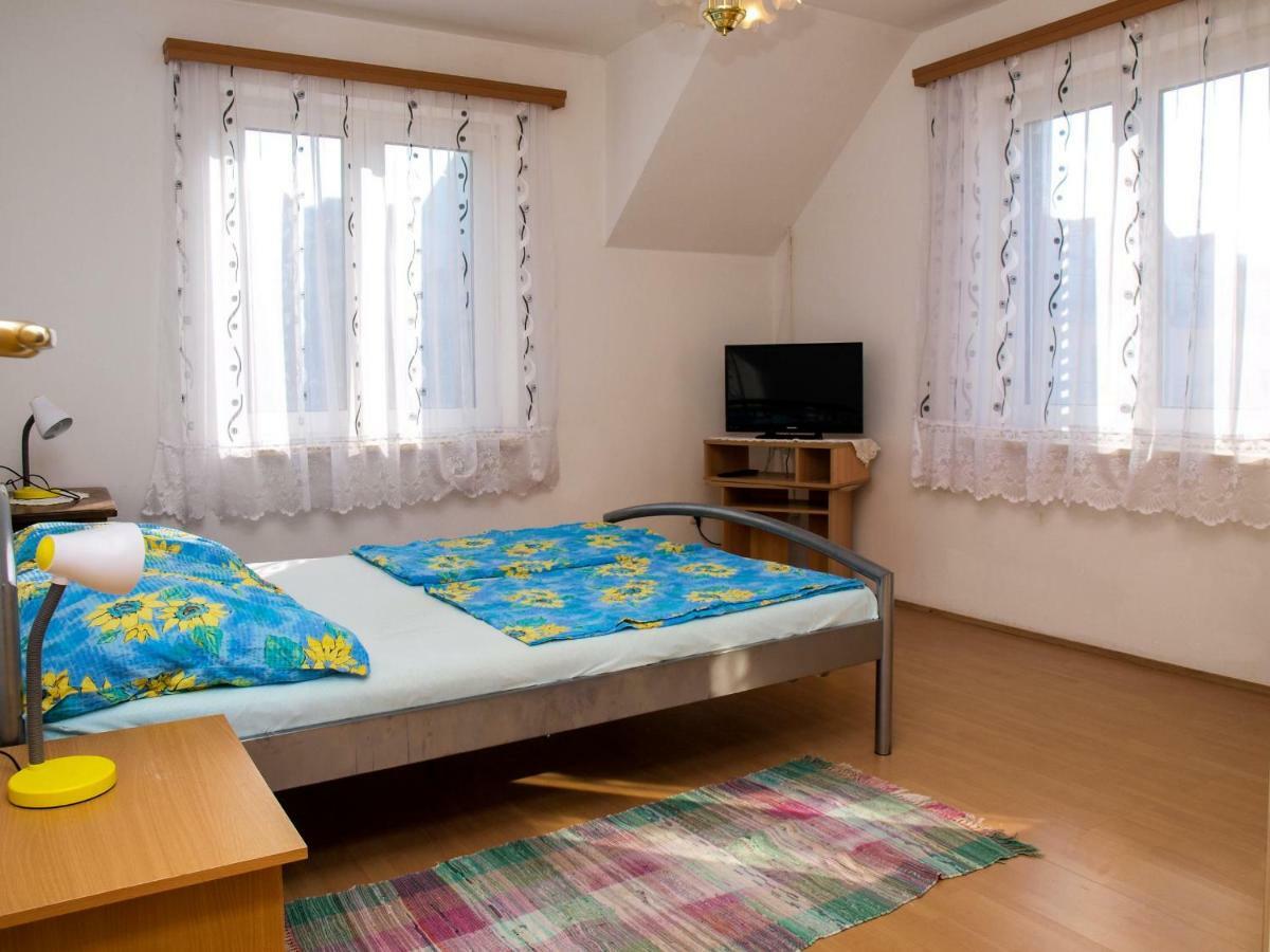 פוסטיר Apartments Vukovic מראה חיצוני תמונה